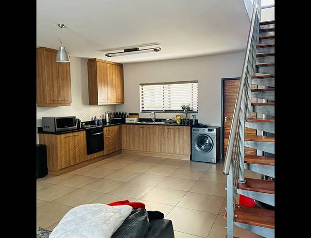2 BEDROOM APARTMENT TO LET IN WAVERLEY